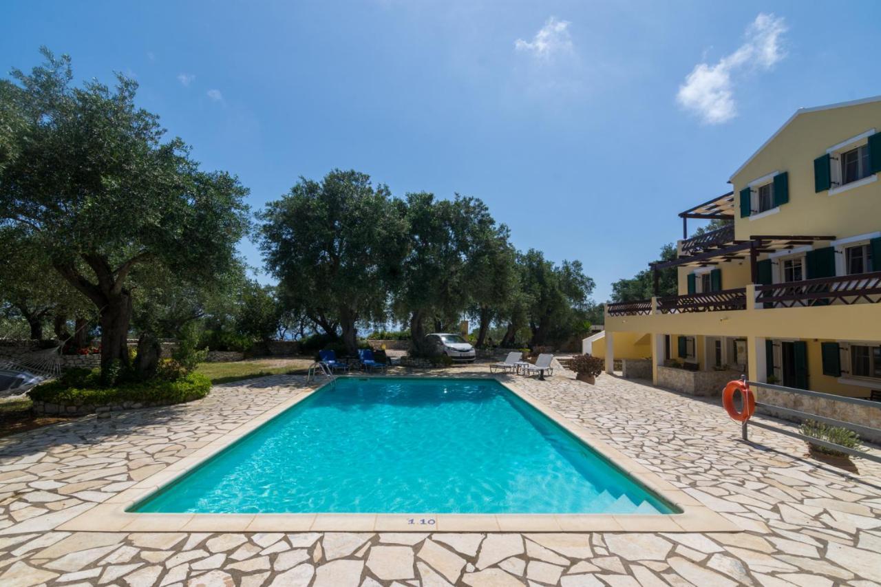 Villa Elaia Suites & Apartments No.7 ガイオス エクステリア 写真
